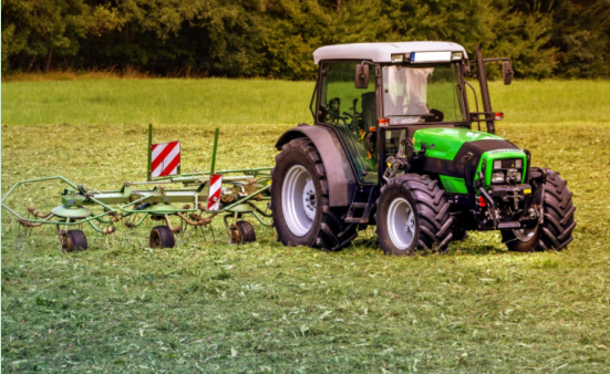 三農(nóng)日報|政策：發(fā)力高端農(nóng)機裝備；中國養(yǎng)殖業(yè)向大數(shù)據(jù)、智能化方向發(fā)展