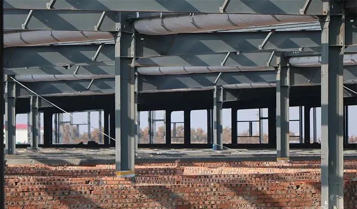 【畜牧科技】智能養(yǎng)殖超級(jí)工廠，如何發(fā)電+養(yǎng)殖兩不誤