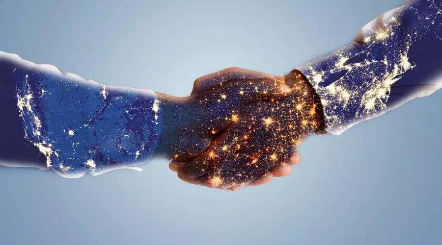 劉強東再次聯手萬連步，其實都是為了生意！