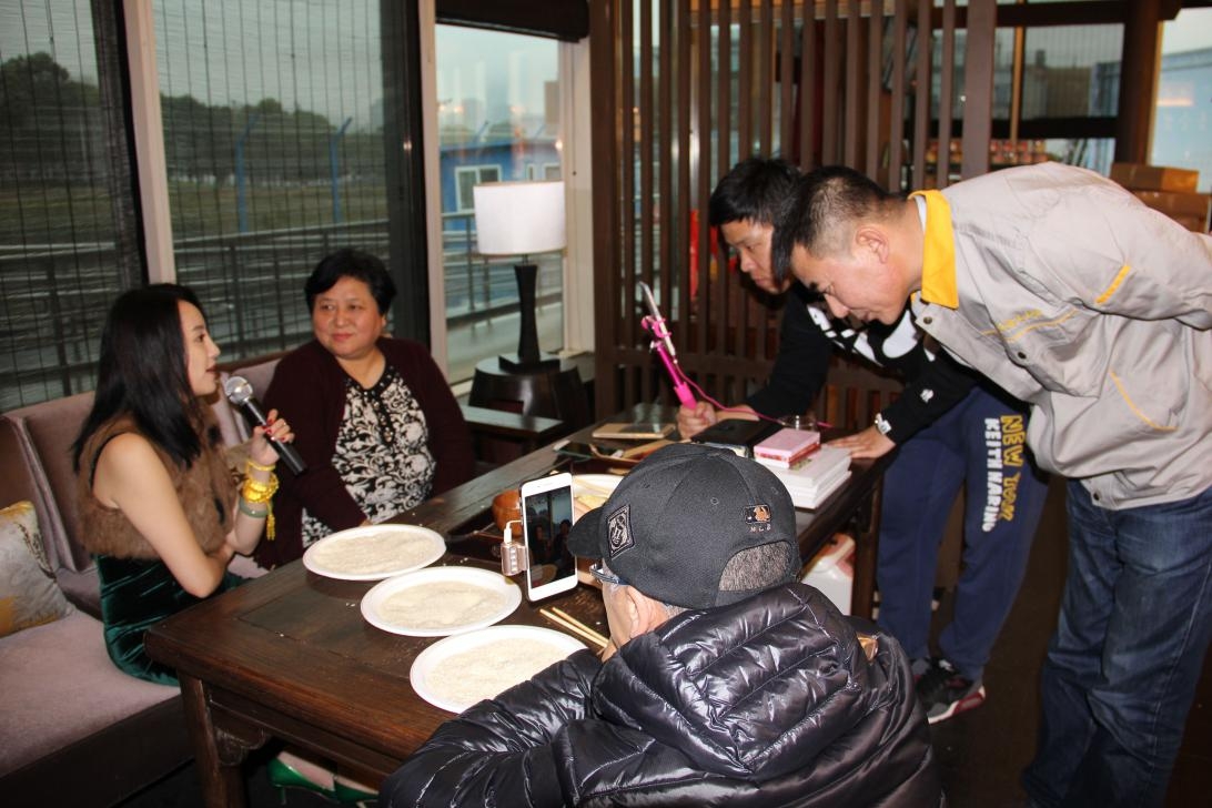 一畝田玩直播、淘寶玩村紅、趙普賣棗：你會如何玩農產品直播