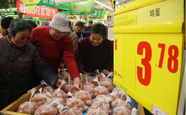 13.png 品牌營銷丨品牌形象的戰(zhàn)略選擇和營銷策略