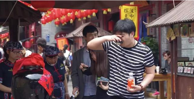 13.png 分析了上百個餐飲品牌,我們總結(jié)出這6個抖音營銷技巧!