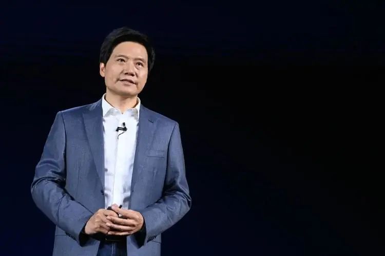 【老板課堂】雷軍是怎么讓公司“起死回生”的？